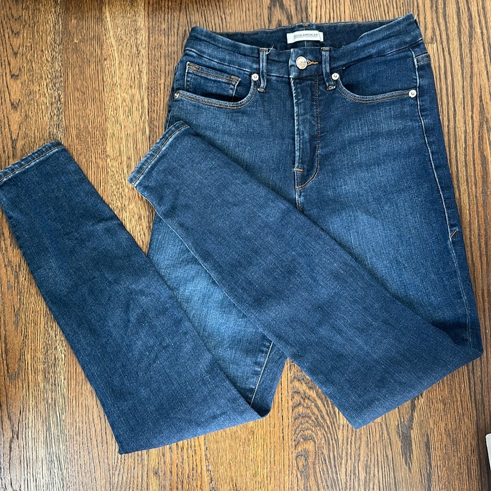 Good American ‘Good Legs’ skinny jeans